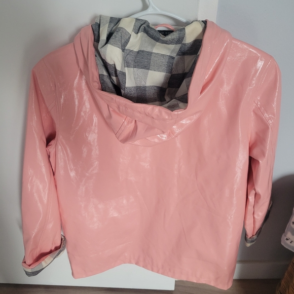 Woman's Top shop rain coat - Picture 2 of 3